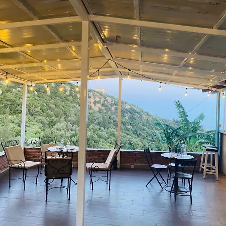 Zaho Guest house Dhermi